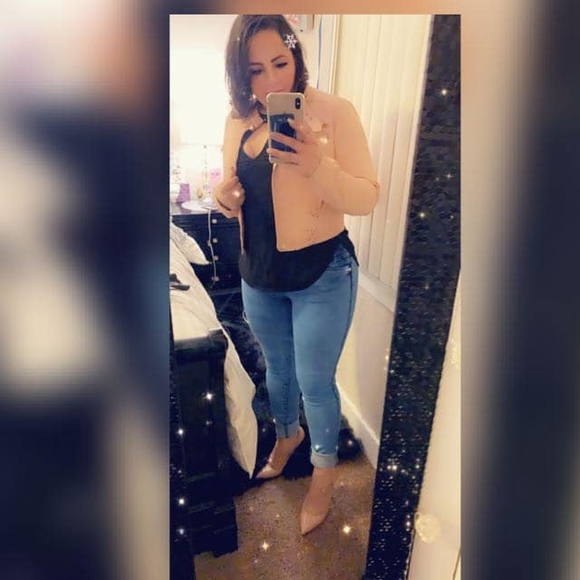 Meet your Posher, Tere - Picture 1 of 1